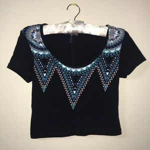 Tribal Kendall & Kylie Krop